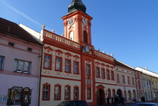 Rakovník modernizuje komunikaci. Město přechází na vlastní mobilní aplikaci Rakovník modernizuje komunikaci. Město přechází na vlastní mobilní aplikaci